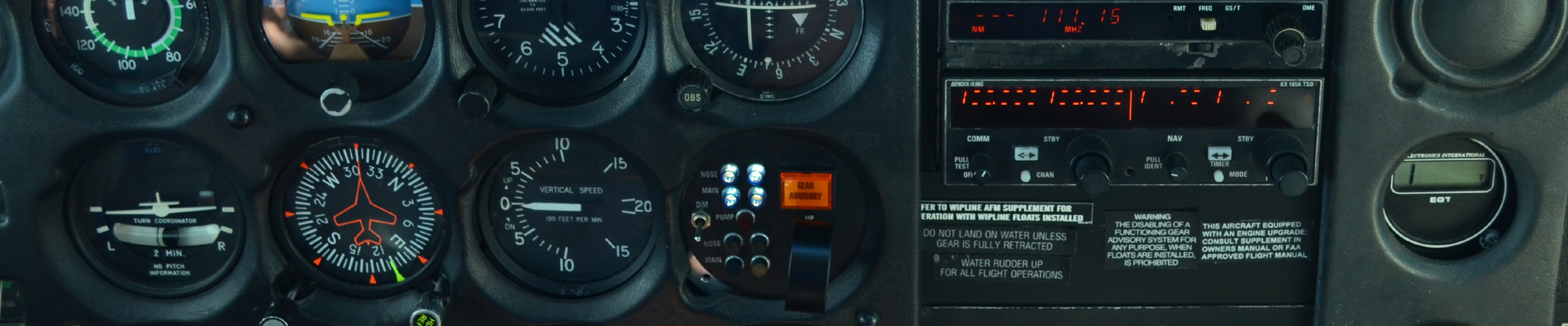 seaplane cockpit 4 blue water landing